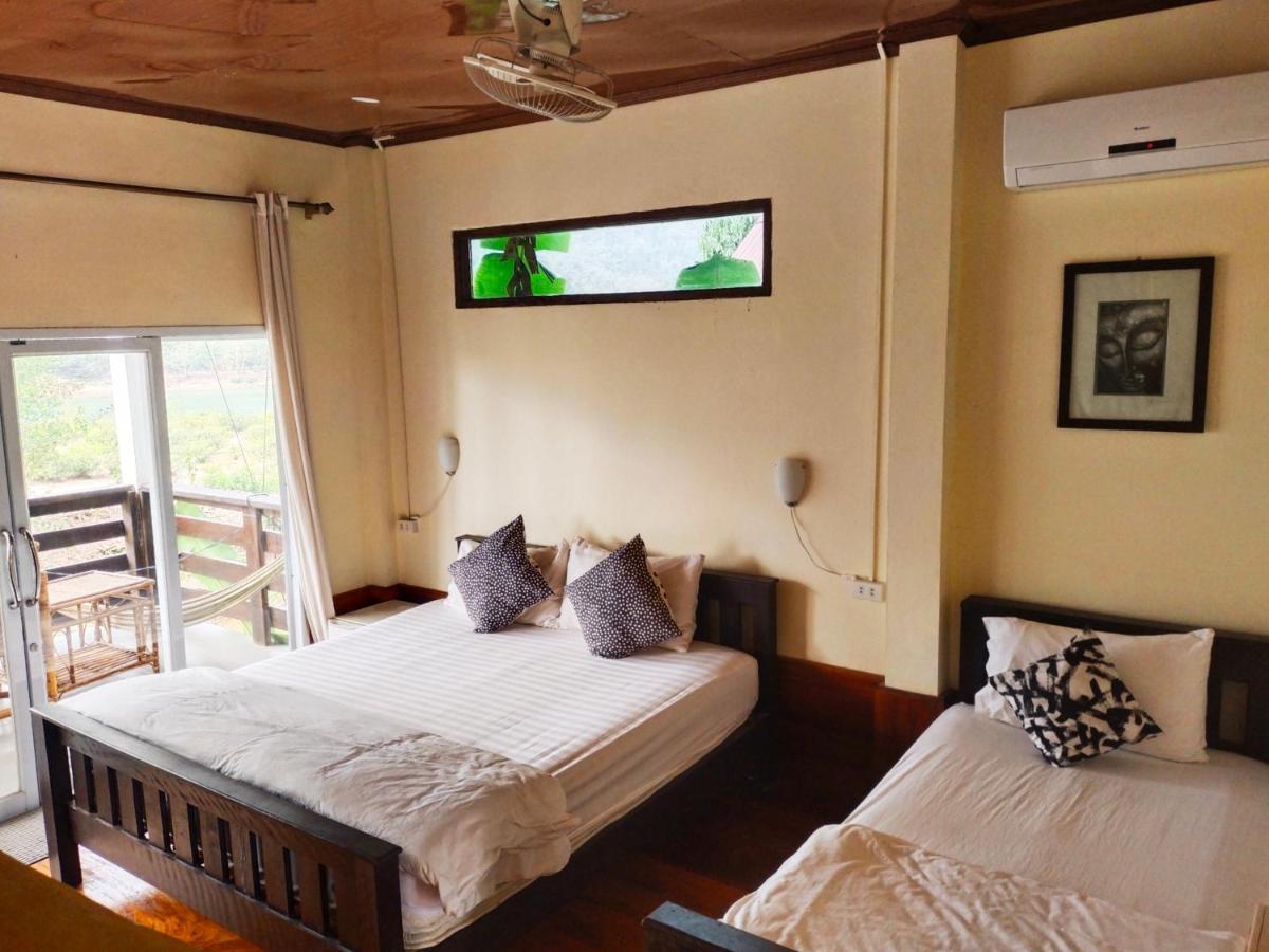 Pdv Guesthouse Muang Ngoi Екстер'єр фото