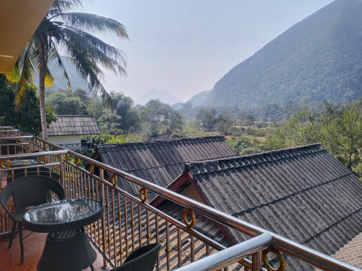 Pdv Guesthouse Muang Ngoi Екстер'єр фото
